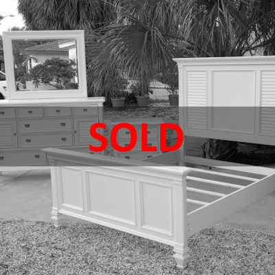 Rooms to Go Belmar Queen Bedroom Set - $595